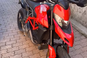 Ducati hypermotard 950 standard 2023