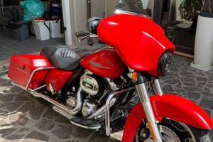 Harley-Davidson street glide