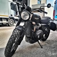 Triumph Street scrambler 900 cc