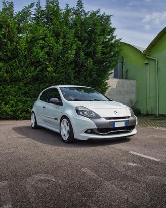 Clio 3 RS