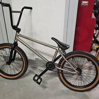 BMX assemblata 