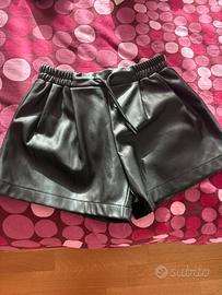pantaloni in pelle