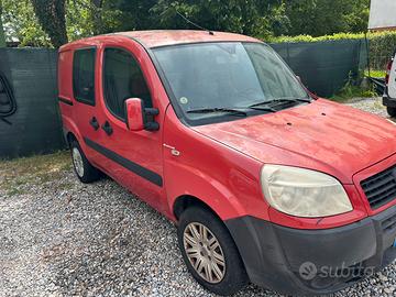 Fiat Dobló metano/Benzia 2009 per lavoro