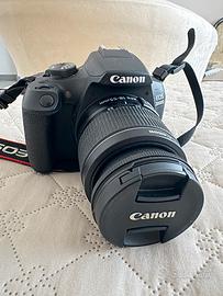 Macchina fotografica Canon 2000D nera
