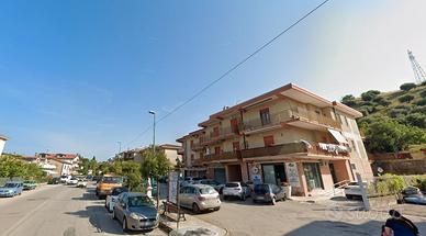 Locale per Negozio/Ufficio Madonna Del Carmine