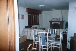 Casa indipendente di 240 m² con più di 5 locali e 