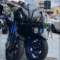 Yamaha Niken, cambio semi automatico