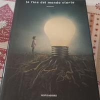 Libro la fine del mondo storto