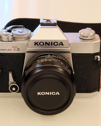 Konica Autoreflex T3N con borsa originale