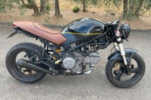 Ducati Monster 600 Café Racer