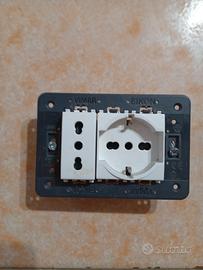 Kit prese Vimar Eikon 