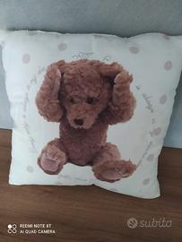 Cuscino arredo con orsetto 