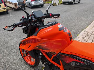  KTM DUKE 390