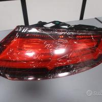 Fanalino post. SX Audi TT