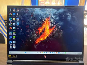 ACER NITRO V16 pc da gaming portatile