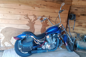 Suzuki intruder 1400