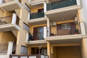 Appartamento 81mq+box 14mq sito in Valenzano