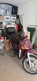 SCOOTER PIAGGIO LIBERTY 125