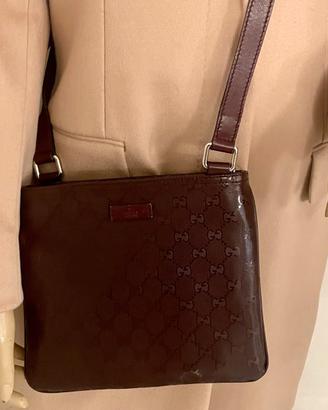 Borsa a tracolla con logo di Gucci