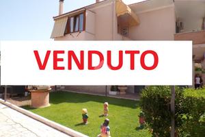 PORZIONE DI BIFAMILIARE A ANZIO