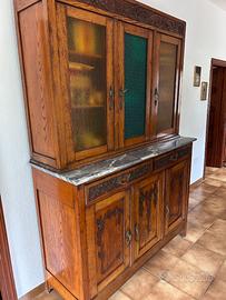 Credenza antica