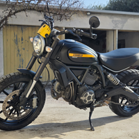 Ducati scrambler 800 full throttle