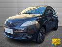 lancia-ypsilon-1-0-ibrido-oro
