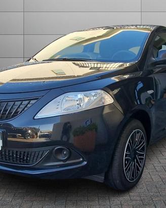 LANCIA YPSILON 1.0 IBRIDO ORO