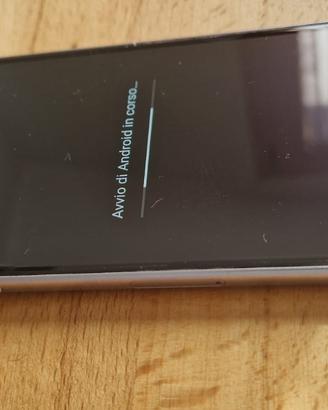 SAMSUNG GALAXY A8 (2018) AMOLED 4GB RAM Octa-core