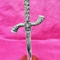 tagliacarte stile spagnolo