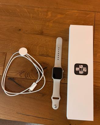 Apple watch SE (2nd Gen) 40mm