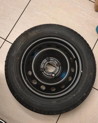 Ruota completa  165 70 R14 Michelin Energy nuova