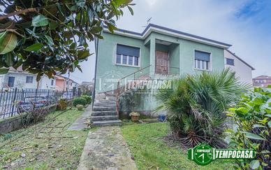 Villa a Binasco Via Marconi 3 locali