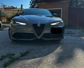 Alfa Romeo Giulia Veloce 2.2 - 210CV Q4