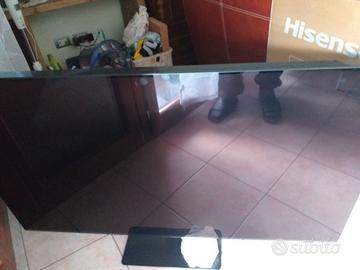 TV SAMSUNG 8K Smart TV QE55Q700TATX 2020 (Guasto)