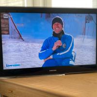 TV  SAMSUNG 40”
