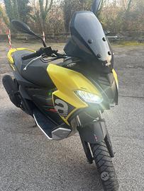 Aprilia SR GT 125 abs