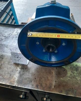 motovario riduttore RT0631 NUOVO
