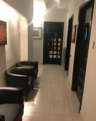 Stanza da locare per uso professionale