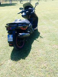 Yamaha T Max - 2004