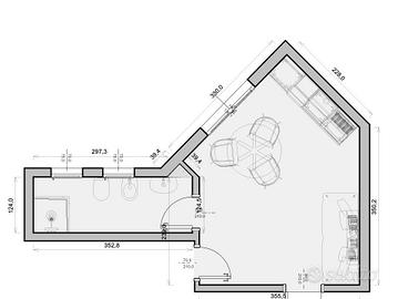 Appartamento ristrutturato piazza centrale in PN
