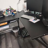 scrivania angolare colore nero
