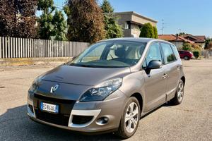 Renault Scenic Scénic X-Mod 1.5 dCi 110CV Luxe