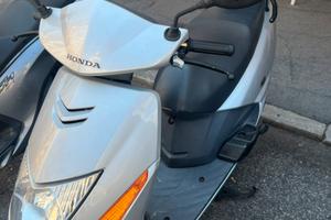 Honda Lead 102cc