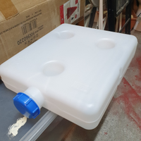 Piccolo serbatoio per camper