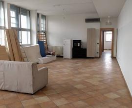 Ufficio in Via Brini