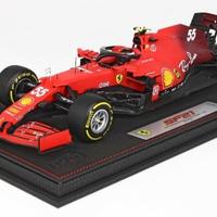 Ferrari SF21 con Pilota: Carlos Sainz #55