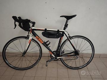 Bicicletta da corsa in carbonio KTM tg. L/58