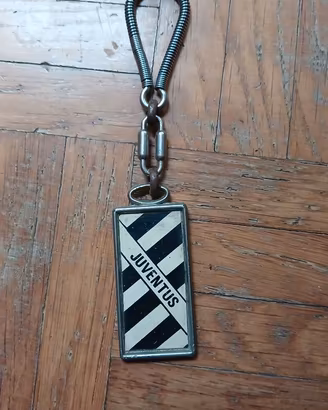 Portachiavi vintage Juventus in metallo 