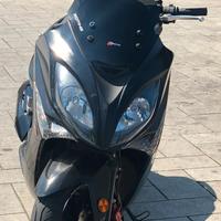 Kymco Xciting r300